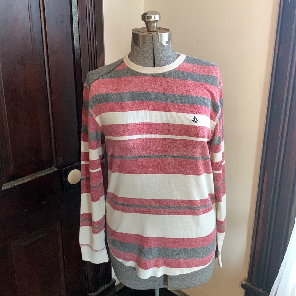 Volcom men’s sweater